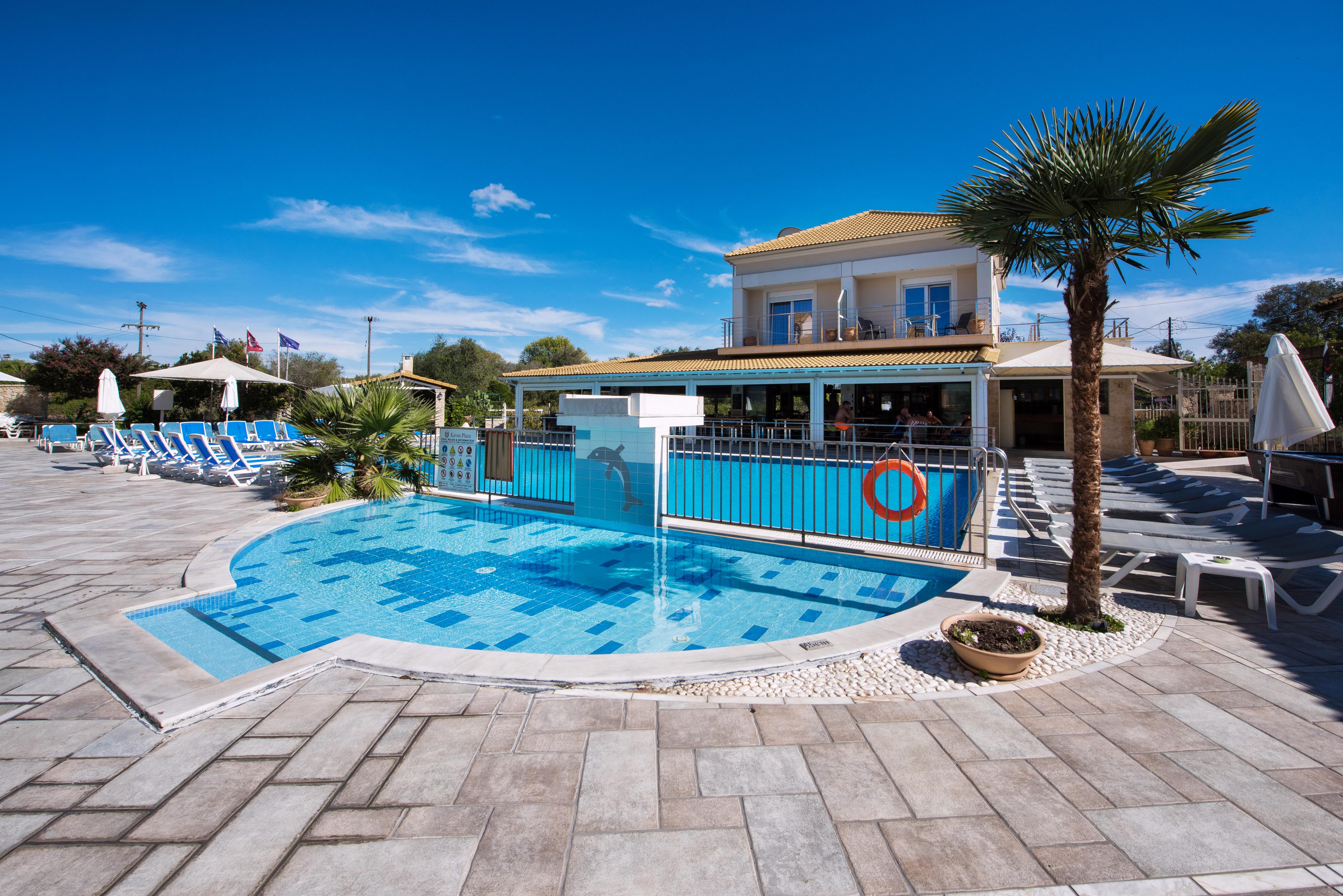 Kavos Plaza Hotel Екстер'єр фото