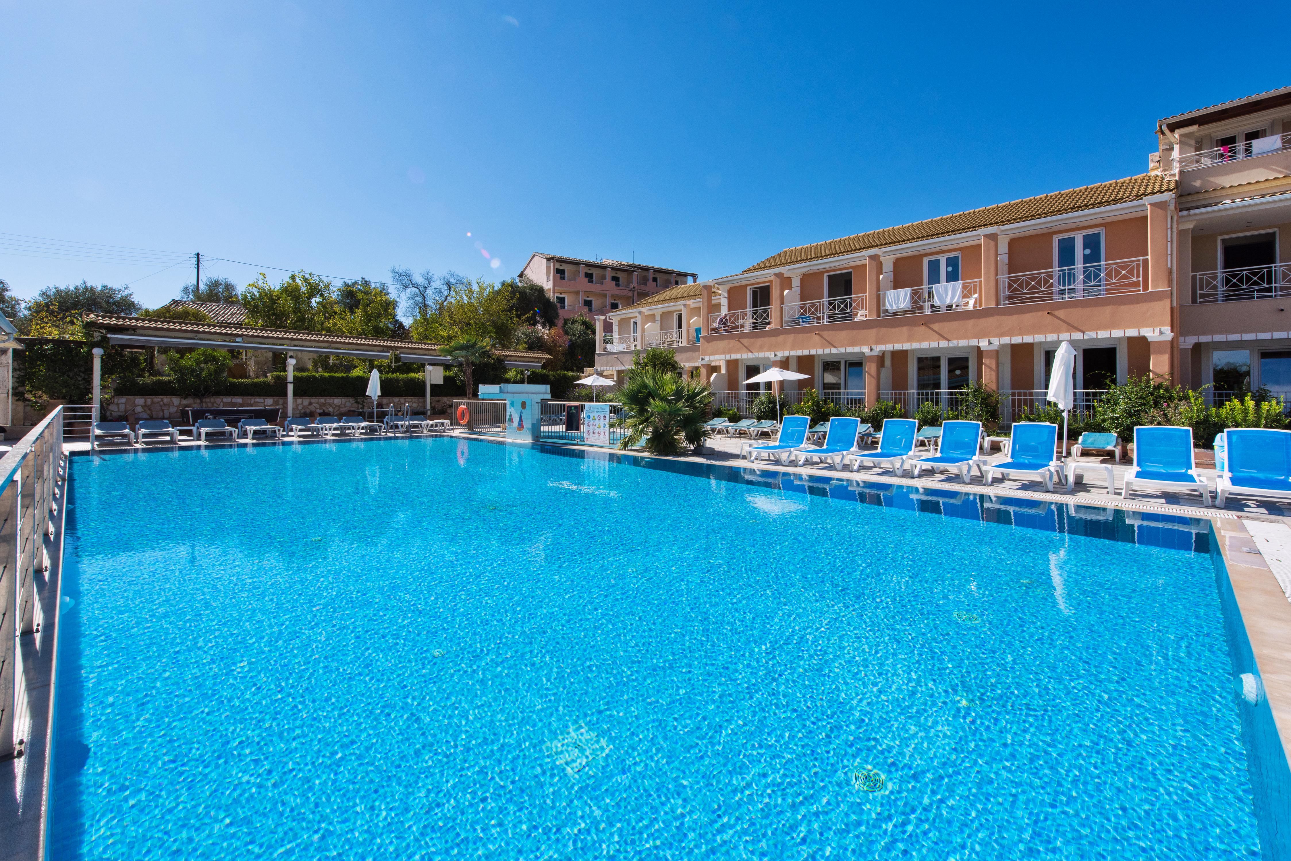 Kavos Plaza Hotel Екстер'єр фото