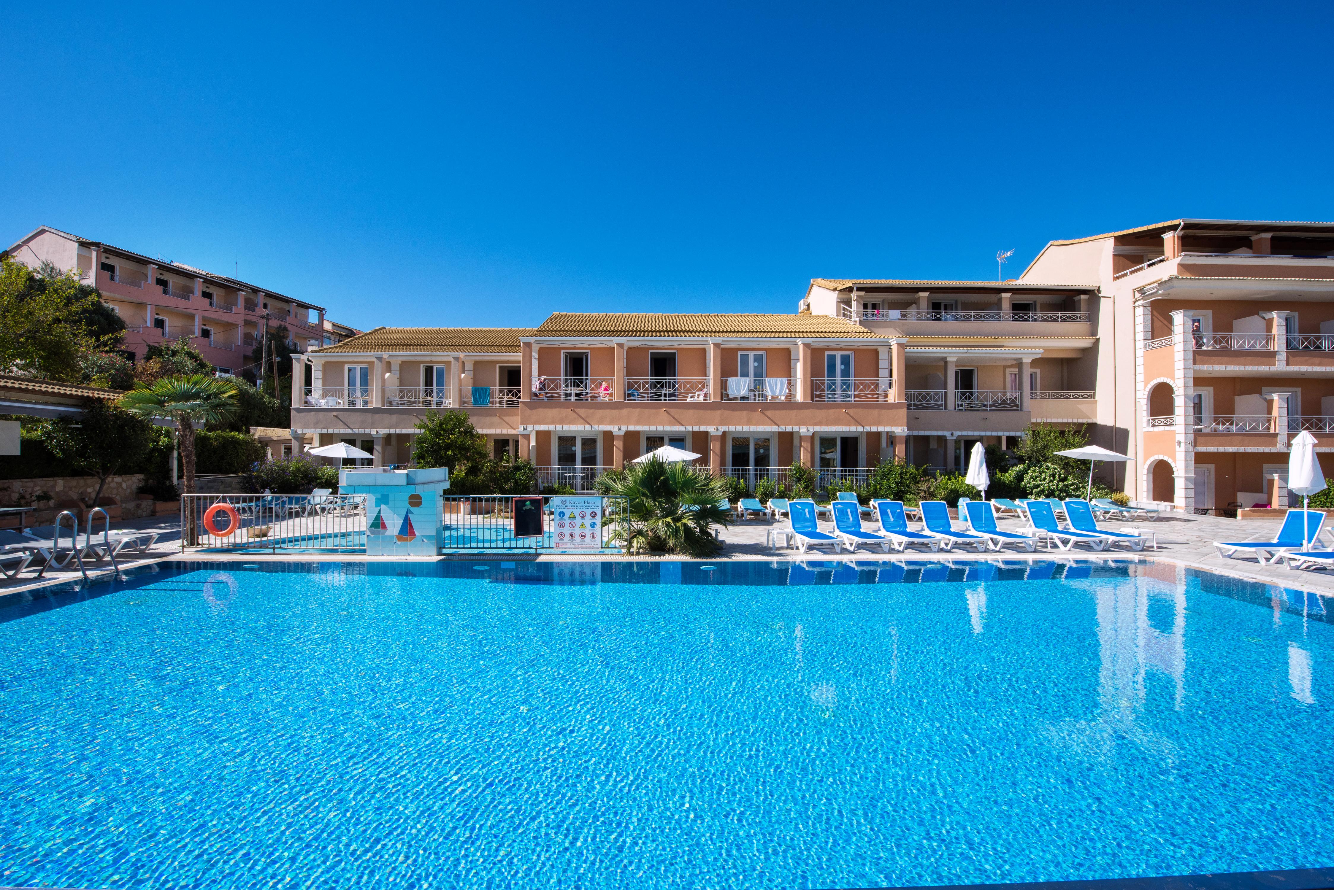 Kavos Plaza Hotel Екстер'єр фото