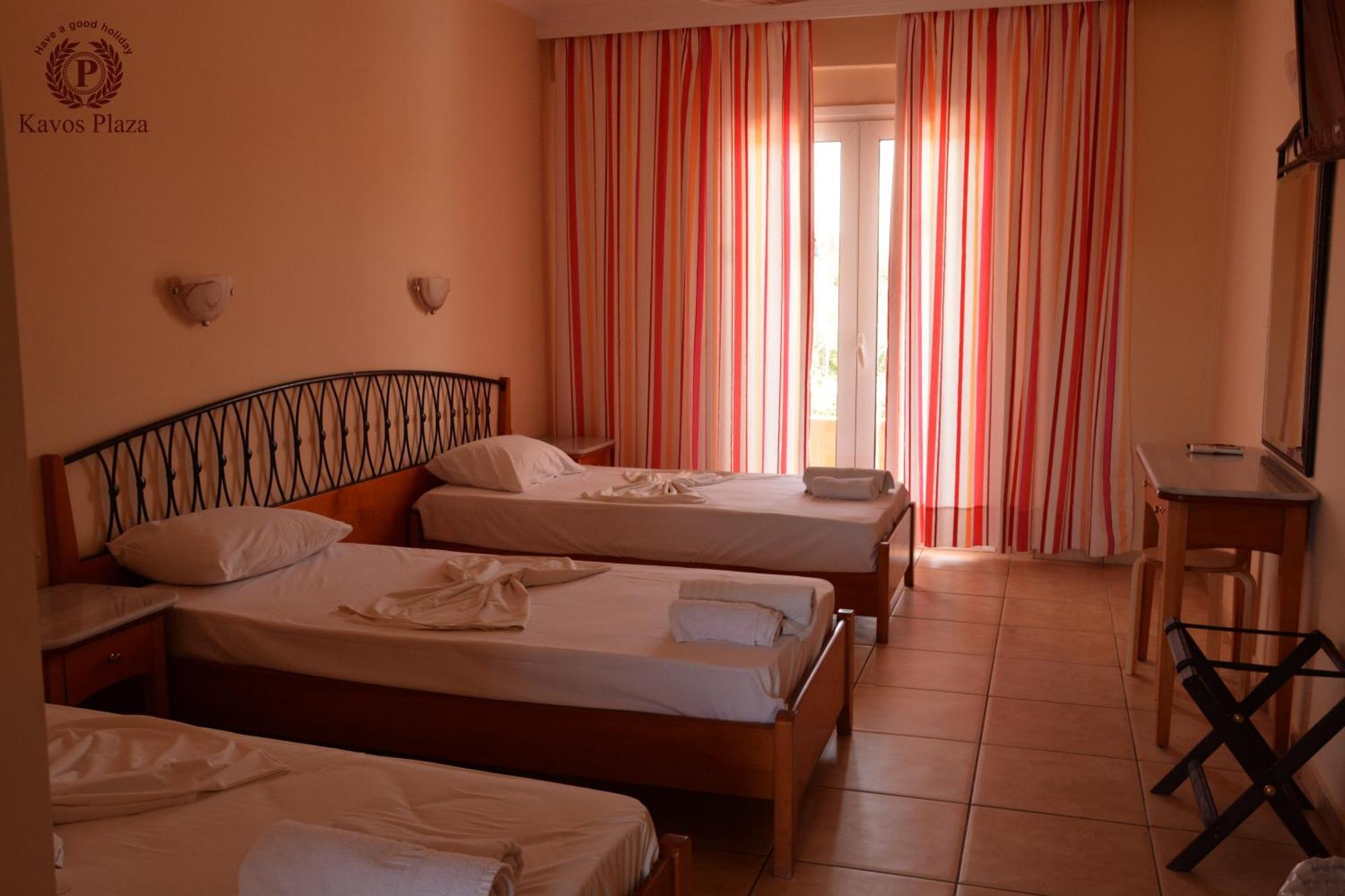 Kavos Plaza Hotel Екстер'єр фото