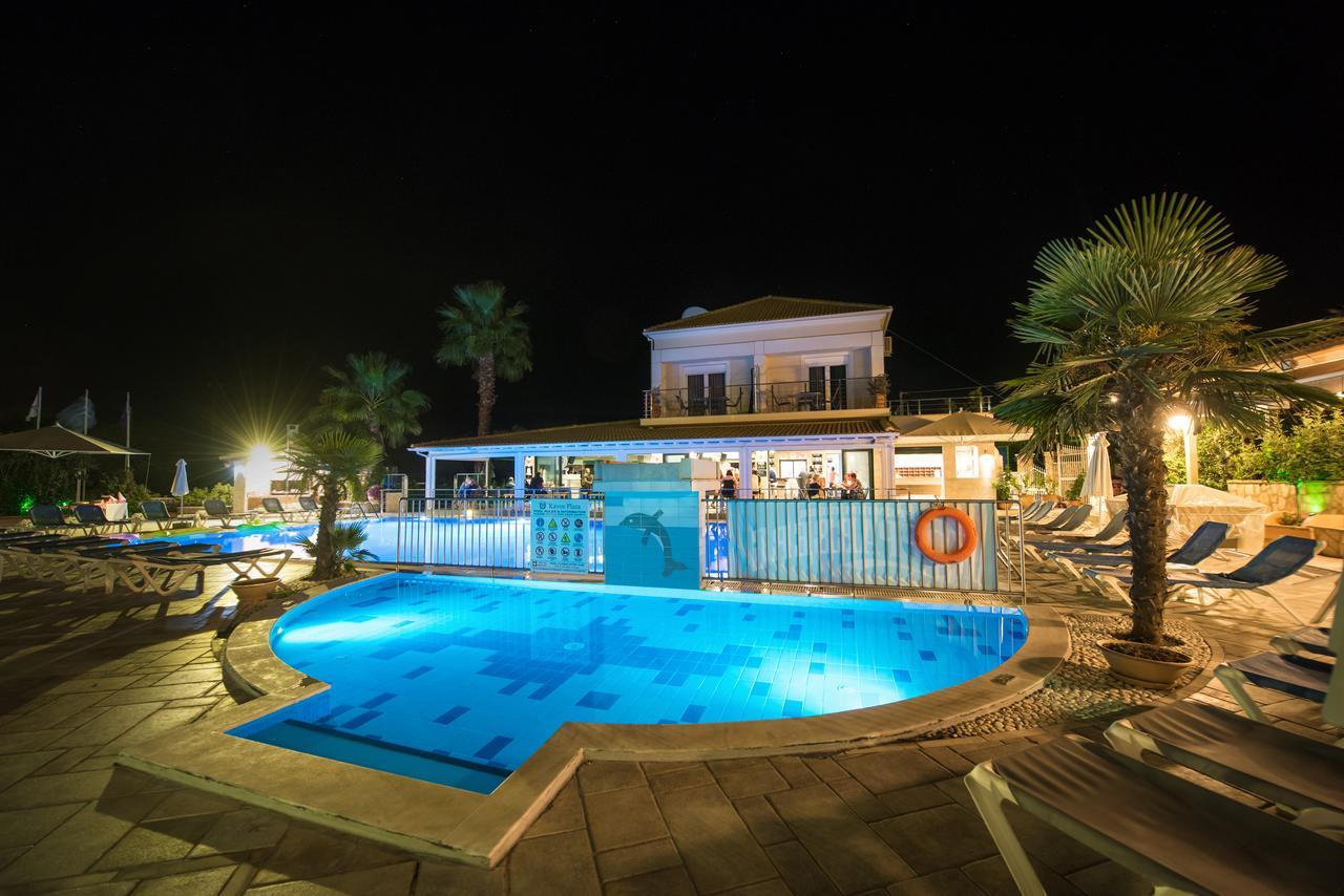 Kavos Plaza Hotel Екстер'єр фото